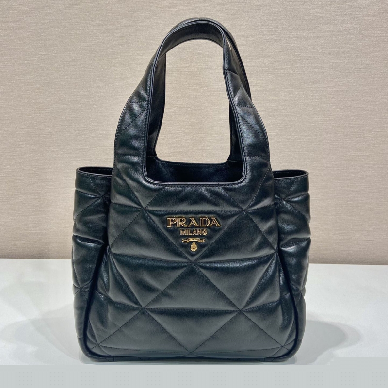 Pra*a shopping bags